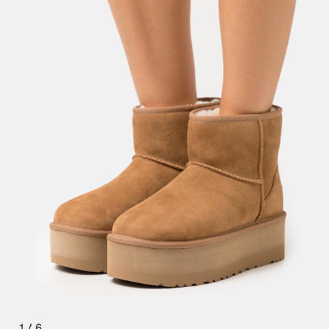 Ugg Classic mini platform