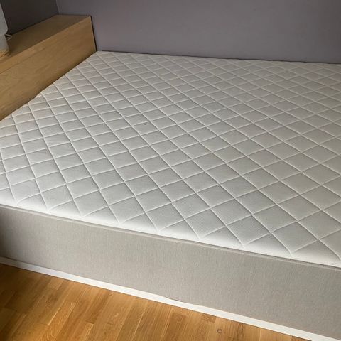 Veldig god seng fra Svane 180 x 200 cm