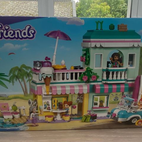 Lego friends