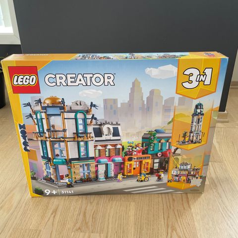 Nytt og uåpnet Lego 31141 Creator 3 i 1 hovedgate