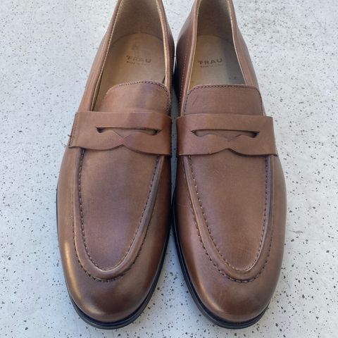 Italienske FRAU leather mokasiner / loafers