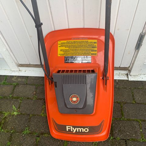 Flymo elektr. plenklipper.. E 30 -14 . 30 cm.  Auto stop.. i bra stand...