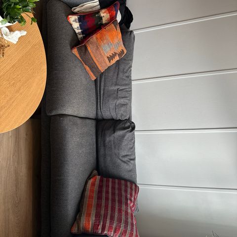 3-seter sofa fra IKEA, ingen flekker.