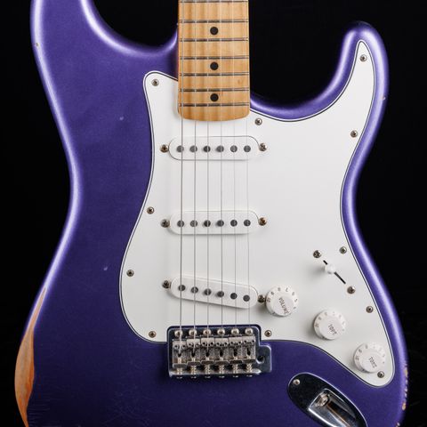 Fender FSR Vintera Road Worn "Mischief Maker" (Metallic Purple)