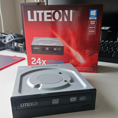 LITEON 24x internal DVD/CD writer