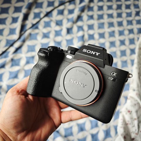 Sony A7IV