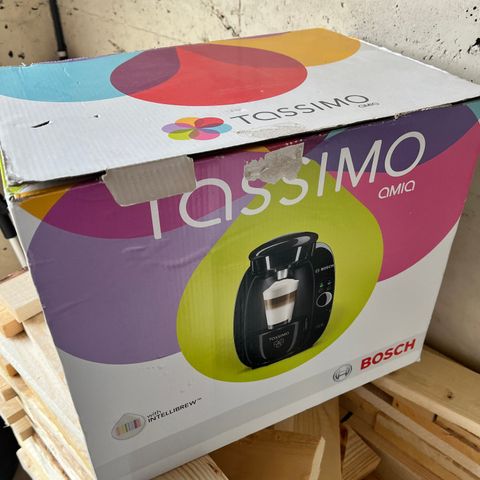 Kaffemaskin for kapsel, Bosch Tassimo ubrukt i eske.