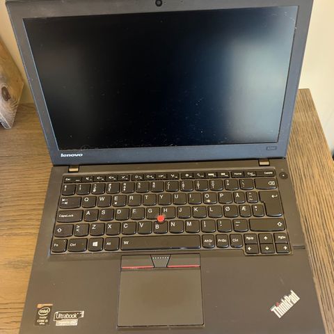 Pent Lenovo ThinkPad x250 I5-5300U 2.3GHz 8GB RAM, 120GB SSD, Win10 Pro