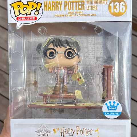 Funko Pop! Harry Potter w/ Hogwarts Letters | ...and the Sorcerer's Stone (136)