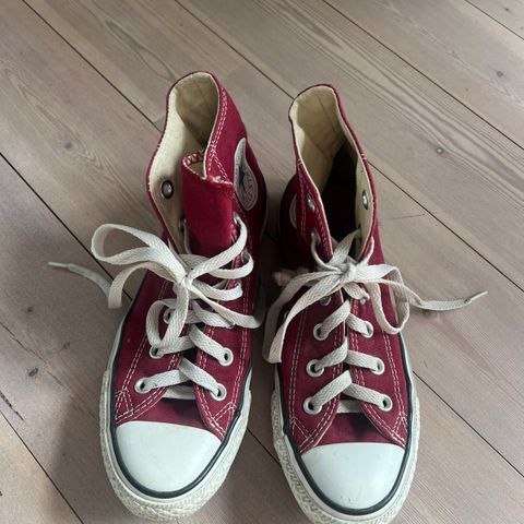 Converse burgunderrød str 37-38