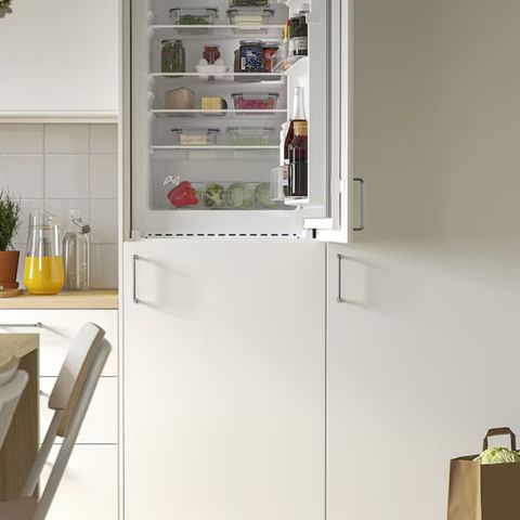 Innebygd kjøleskap fra IKEA