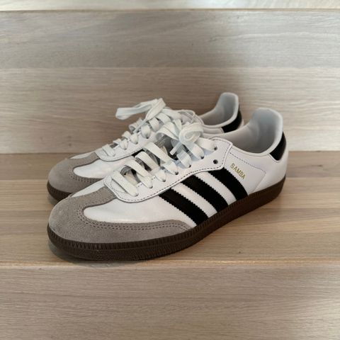 Adidas samba