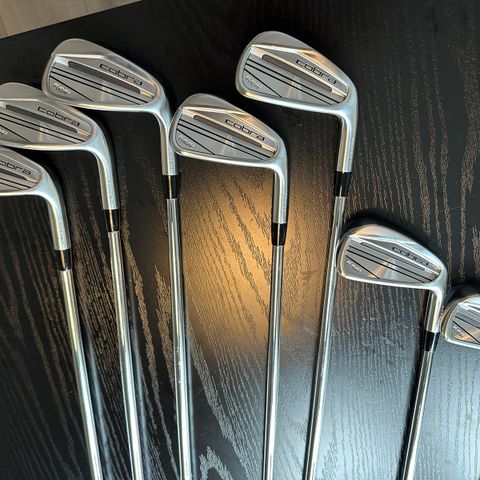 Cobra King Tour 4-PW selges