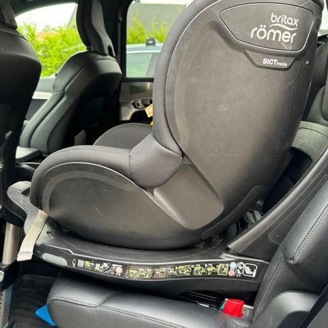 Britax Rösler Dualfix M-i-size