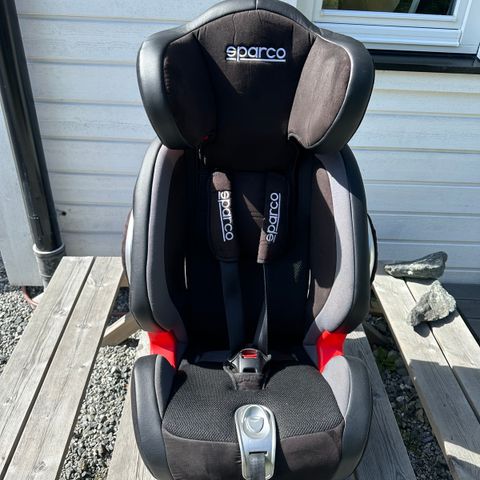 Bilbarnstol med isofix