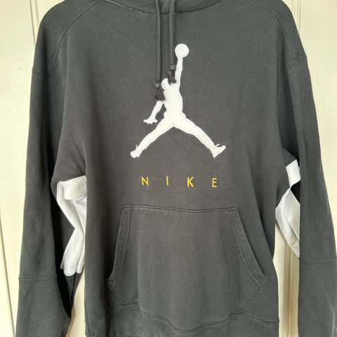 Fin hettegenser fra Nike Jordan