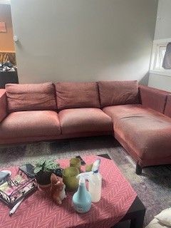 Sofa med sjeselong kjøpt i november 2017