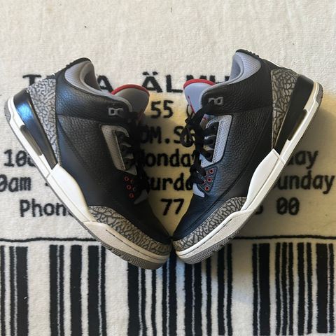 Jordan 3 black cement 45