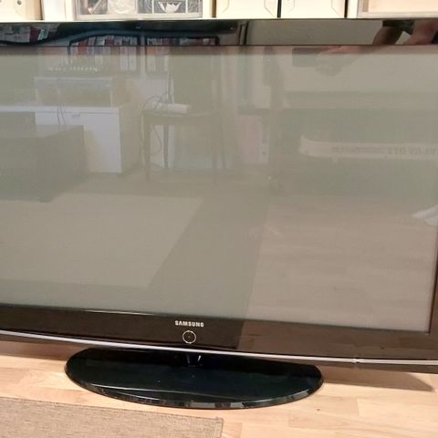 50" Samsung plasma TV med fjernkontroll