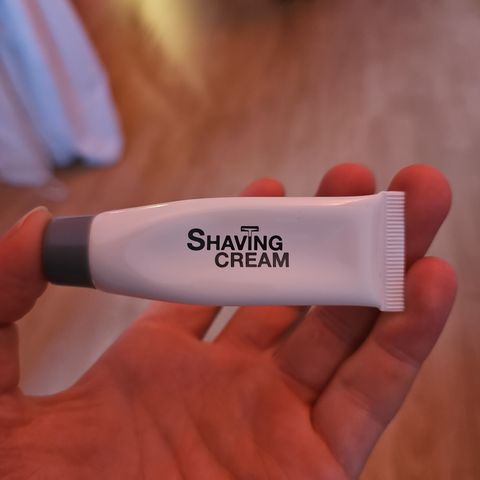 Uåpnet Shaving cream 10ml