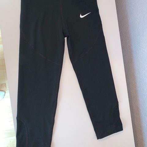 Treningsshorts Nike 3/4 lengde