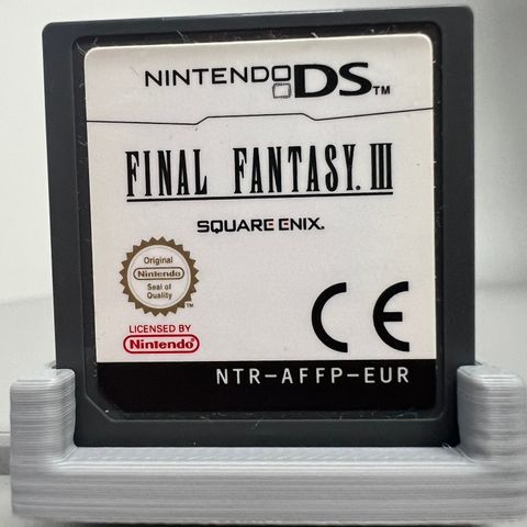 Nintendo DS spill: Final Fantasy III