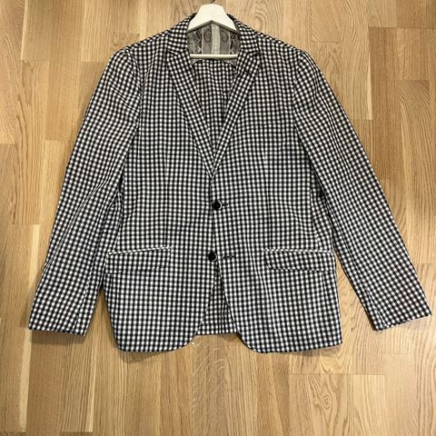 Etro Blazer aldri brukt.