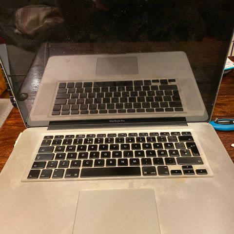 Macbook Pro 15” - mid 2010