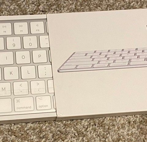Apple Magic Keyboard (2021 model)