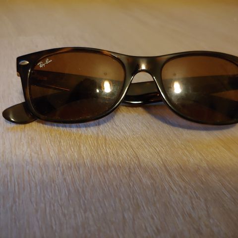 Vintage RayBan solbriller fra 90-tallet