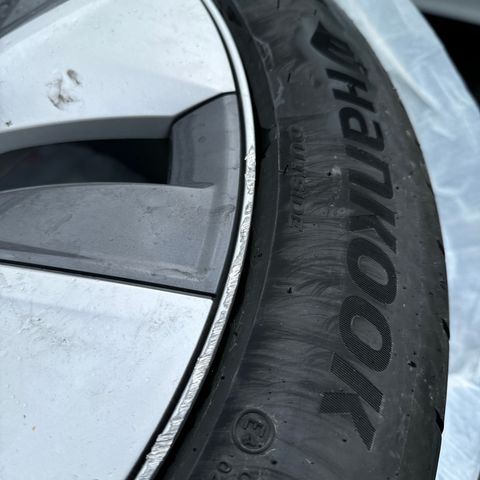 Hankook Venus s1 evo3 19 sommerdekk til model y med gemini