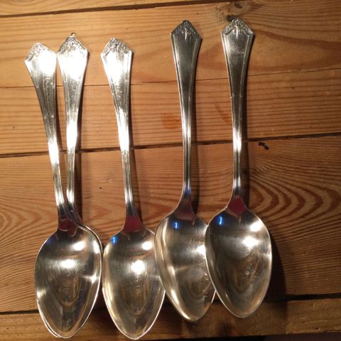 Vintage ROGERS CUTLERY CO. Silverplate