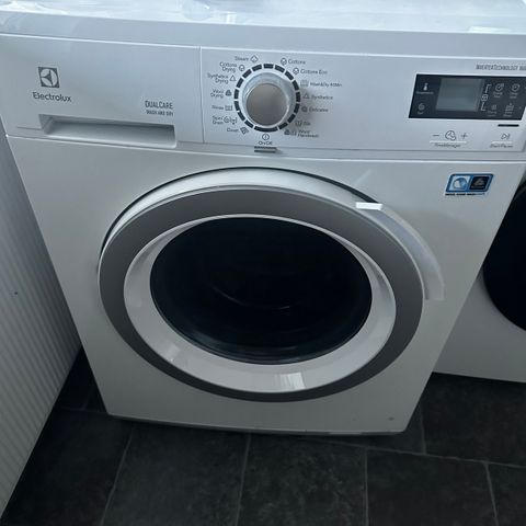 Elektrolux vask og tørk maskin