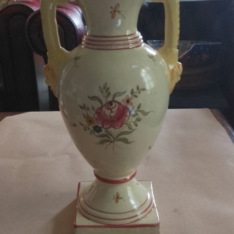 Engels vase