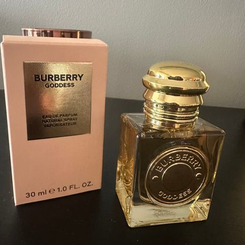 Ny Burberry Goddess parfyme, 30ml, kun tatt en duftprøve.