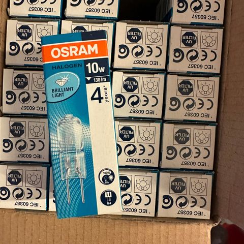 Osram 10w 130lm 40stk. Helt nye.