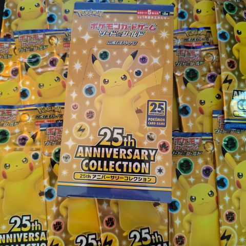 Pokemon TCG 25th Celebrations Japansk Booster Box s8a Sealed