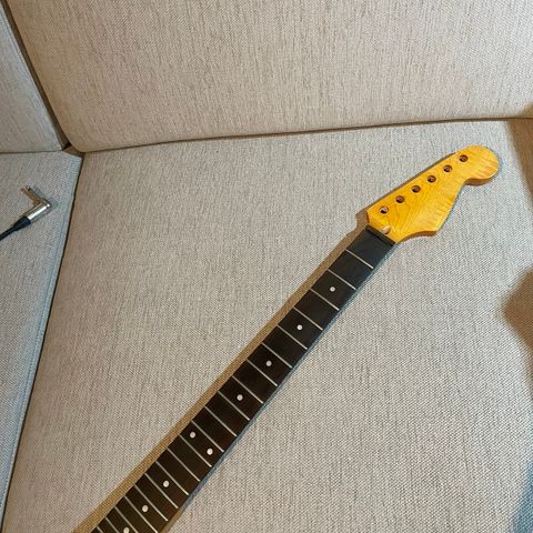 Gitar halser fender typene tele/strat/mustang