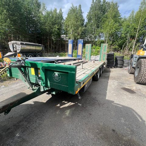 2018 BAILEY LOW LOADER TRAKTORHENGER