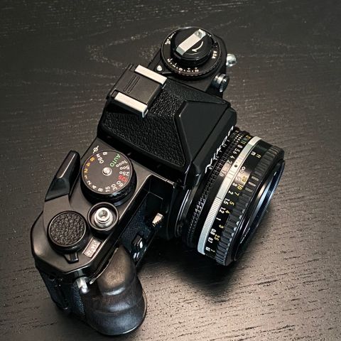 Nikon FE, K3 + 50mm 1.8 Ais +++