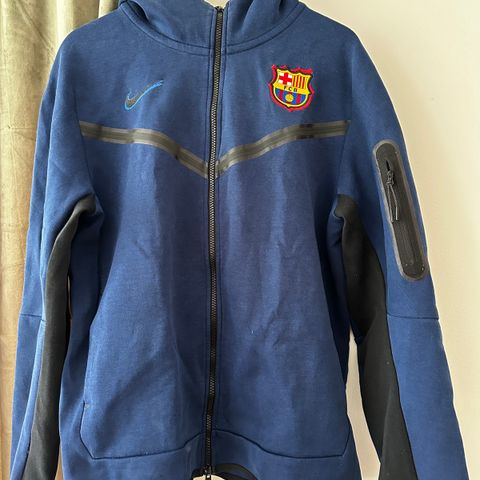 Nike tech fleece Barcelona