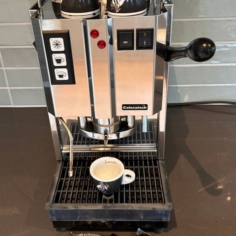 Espressomaskin, italiensk Spinel S2000, med melkesteamer