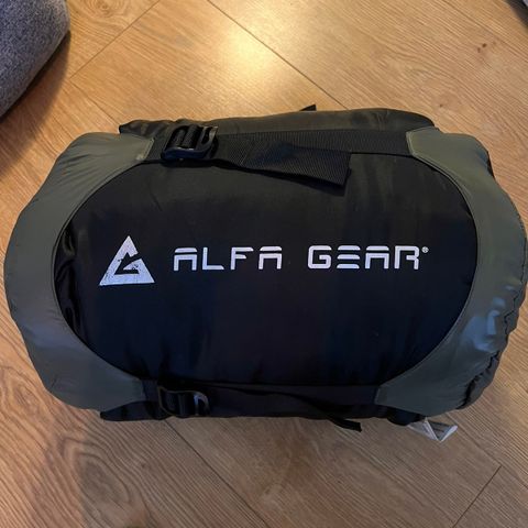 Alpha Gear sovepose