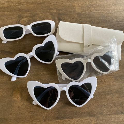 4 stk solbriller til brud/forlovere/brudgom