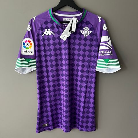 BNWT REAL BETIS SPILLERVERSJON FOTBALLDRAKT