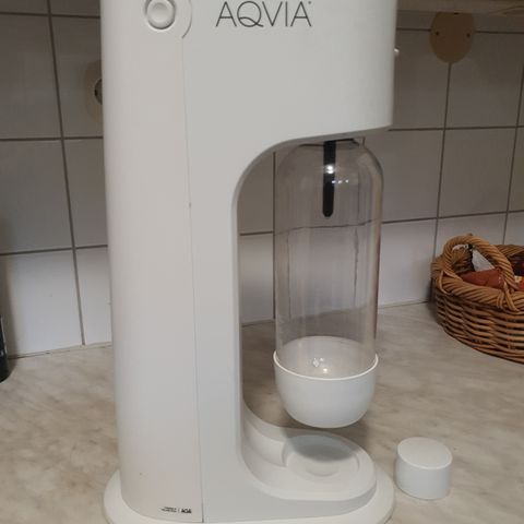 AQVIA kullsyremaskin med flaske