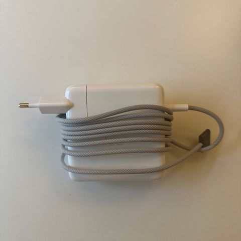 Apple 87W USB-C vegglader + Magsafe 2 ladekabel