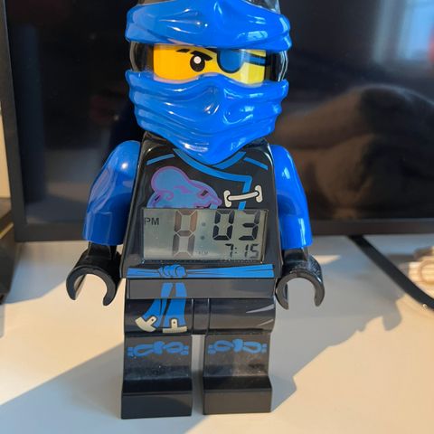 Ninjago vekkerklokke