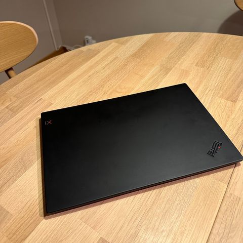 LENOVO THINKPAD X1 CARBON 7GEN I5 16 GB RAM 256GB SSD SELGES