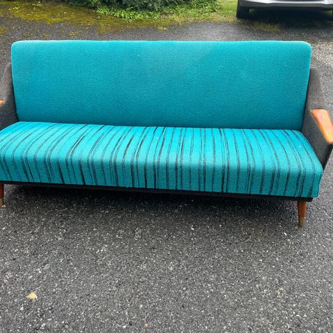 Retro sofa/sovesofa (ny pris, kun i helgen)